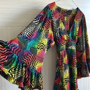 Super cute, super bright Betsey Johnson dress! Size 4